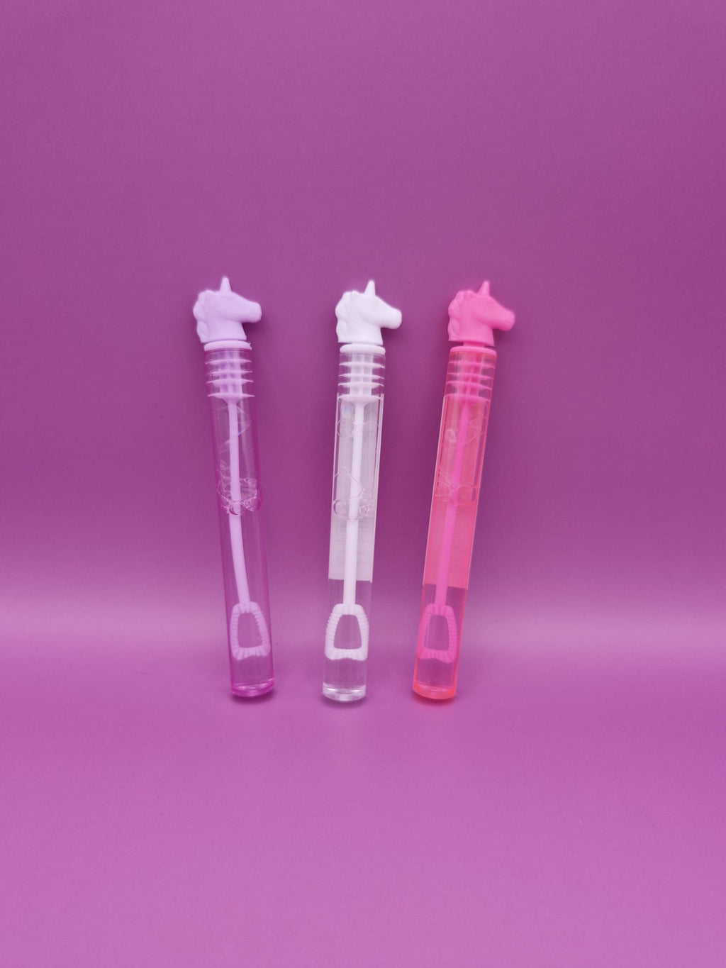 Set of unicorn bubble tubs
